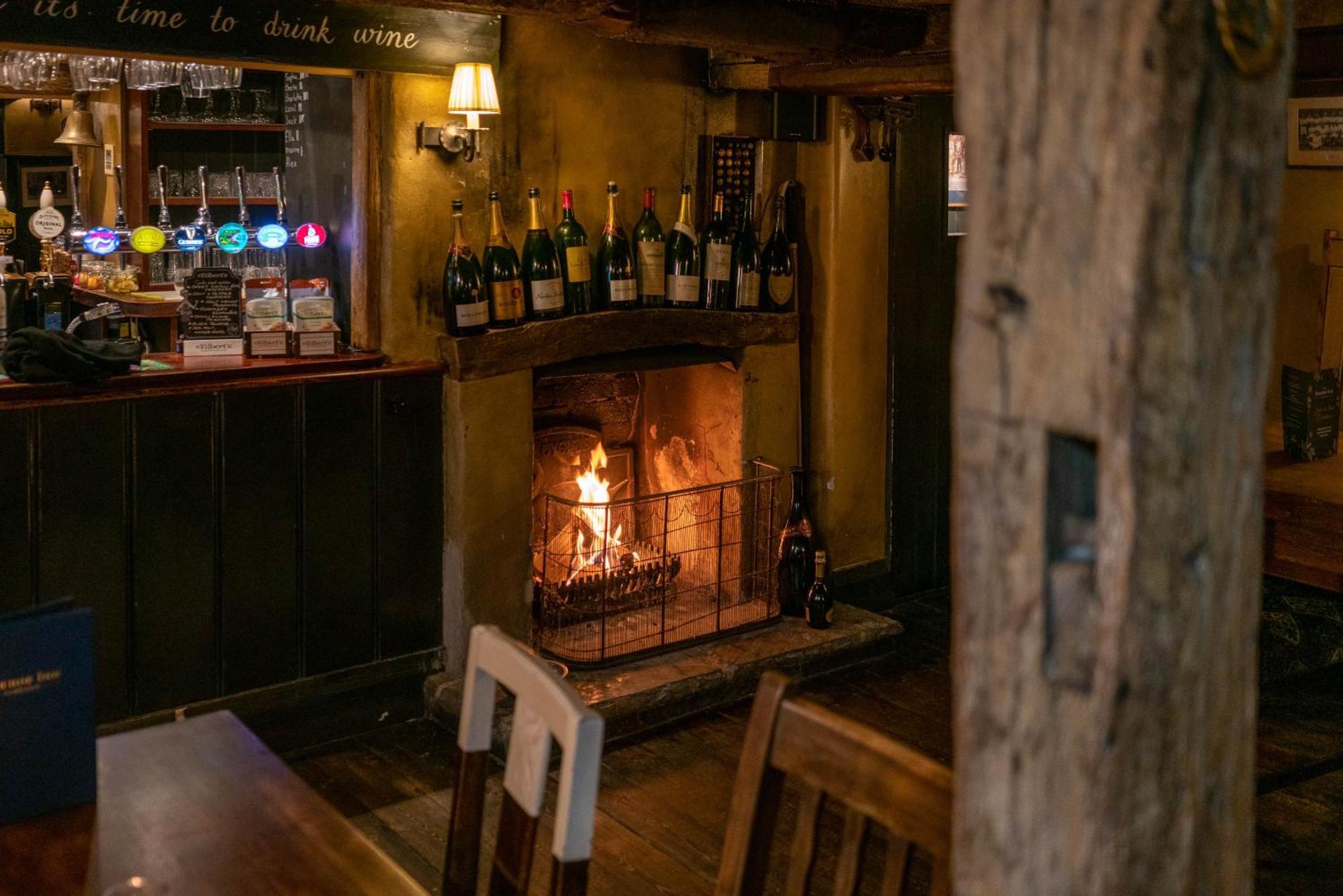 The Anchor Inn Lower Froyle Zewnętrze zdjęcie
